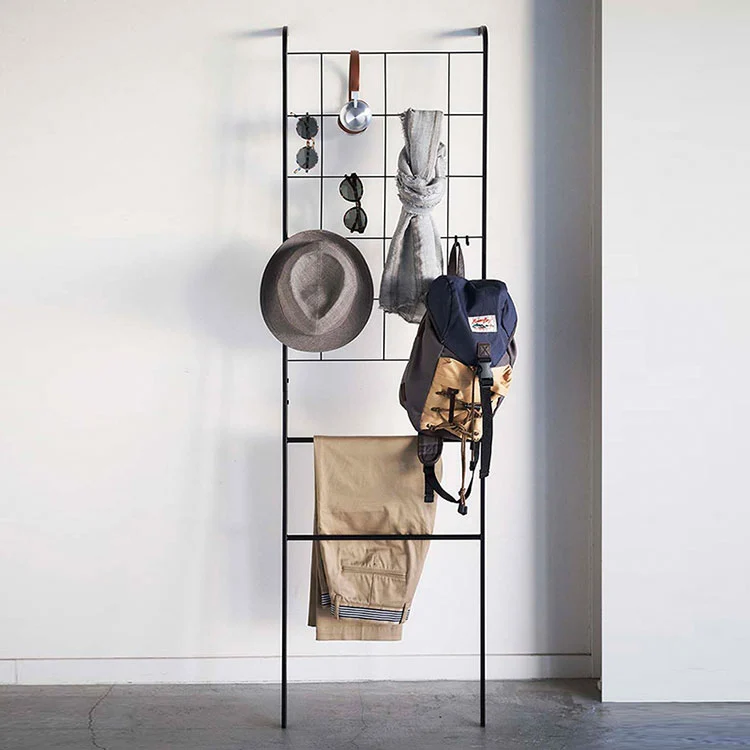 Suport metalic pentru prosoape pentru baie